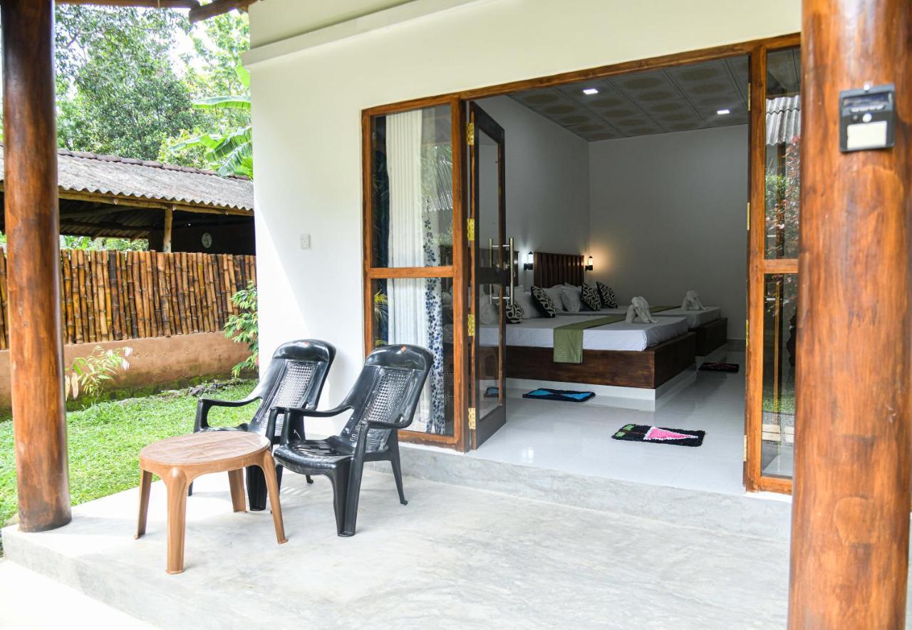 Clay House Hotel Udawalawe Bagian luar foto